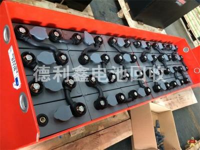 北京汽車(chē)蓄電池回收，北京叉車(chē)蓄電池電瓶回收