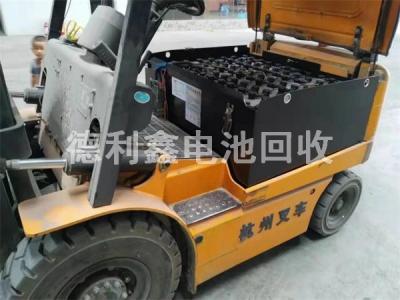 天津回收叉車(chē)蓄電池，淘汰叉車(chē)蓄電池回收